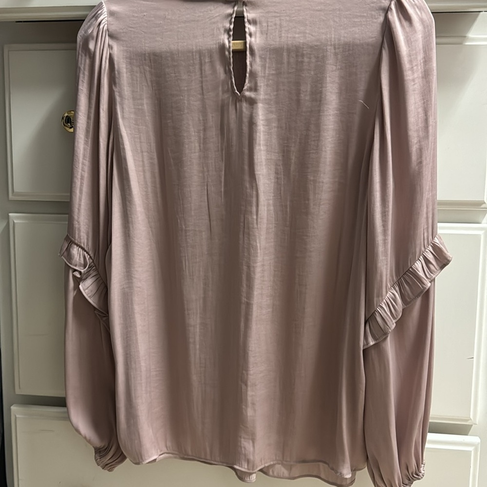 Women's Top - Picture 5 of 5